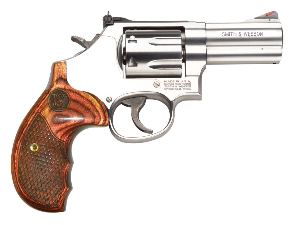 Smith & Wesson Model 686 Plus Deluxe, .357 Magnum Revolver, 3" Barrel, Stainless, CA Compliant, 7-Round Capacity