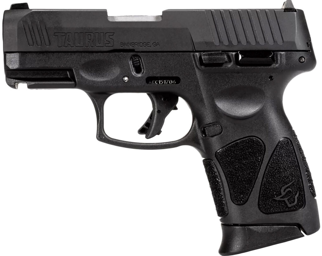 Taurus G3C, .40 S&W Pistol, 3.26" Barrel, Black, 3 Magazines, 10+1
